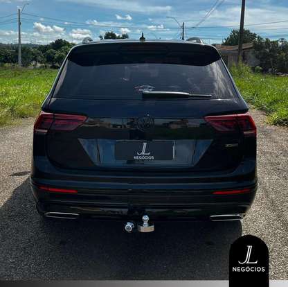 VOLKSWAGEN-TIGUAN-2021