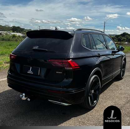 VOLKSWAGEN-TIGUAN-2021