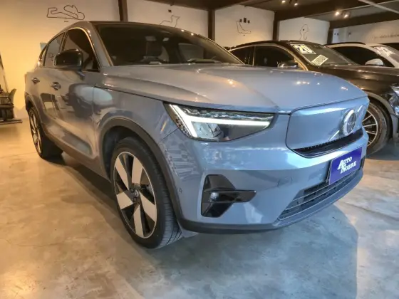 VOLVO C40 P8 RECHARGE TWIN ELECTRIC ULTIMATE AWD
