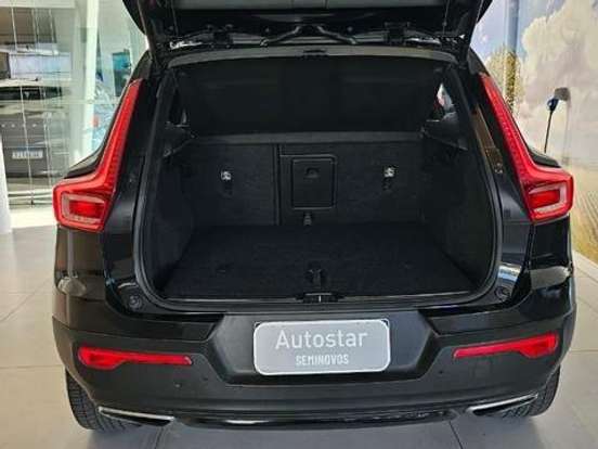VOLVO-XC40-1.5 T5 RECHARGE R-DESIGN GEARTRONIC VOLVO-XC40-2019
