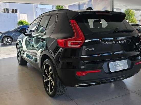 VOLVO-XC40-1.5 T5 RECHARGE R-DESIGN GEARTRONIC VOLVO-XC40-2019
