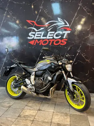 YAMAHA MT-07 ABS 