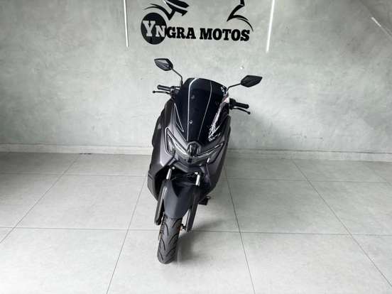 YAMAHA-NMAX CONNECTED 160 ABS-2025