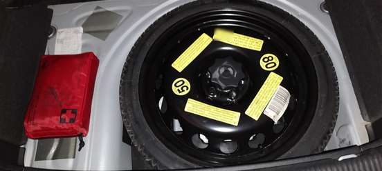 AUDI-A1-2012