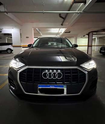 AUDI-Q3-2020