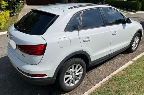 AUDI-Q3-2018