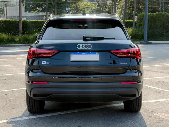 AUDI-Q3-2.0 40 TFSI GASOLINA PRESTIGE QUATTRO TIPTRONIC AUDI-Q3-2023
