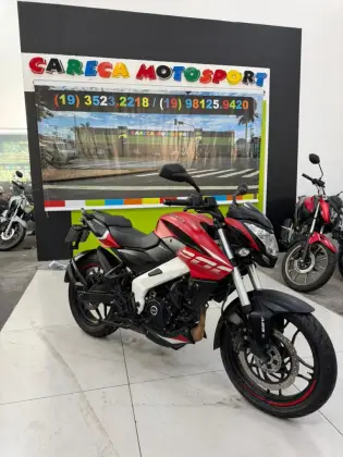 BAJAJ DOMINAR 200 