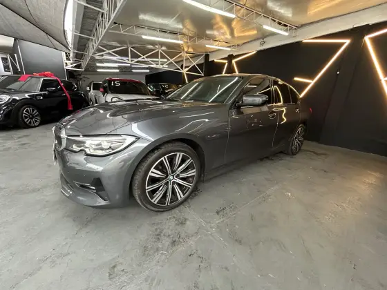 BMW 320i 2.0 16V TURBO GASOLINA GP AUTOMÁTICO