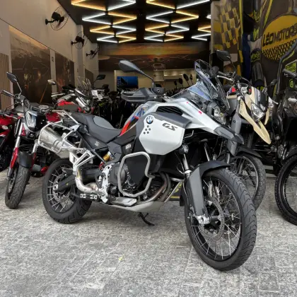 BMW F 900 GS ADVENTURE BMW F 900 GS ADVENTURE