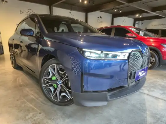 BMW-iX-2022