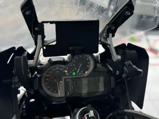 BMW-R 1200 GS TRIPLE BLACK BMW-R 1200 GS TRIPLE BLACK-2015