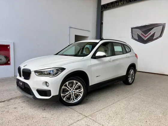 BMW X1 2.0 16V TURBO ACTIVEFLEX SDRIVE20I 4P AUTOMÁTICO
