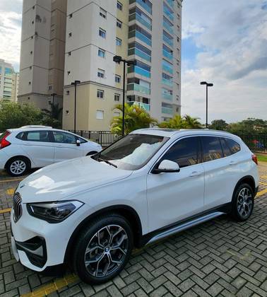 BMW X1 2.0 16V TURBO ACTIVEFLEX SDRIVE20I X-LINE 4P AUTOMÁTICO