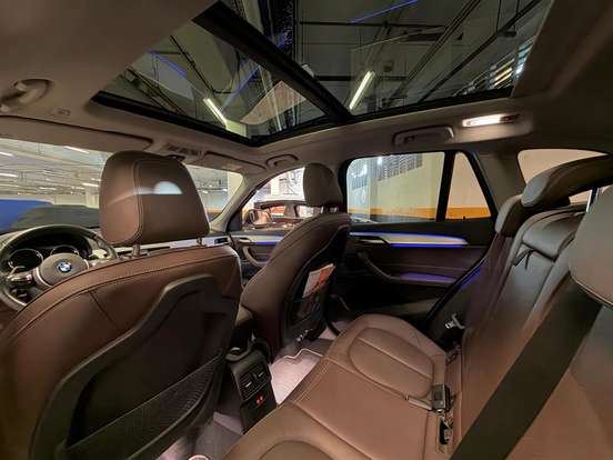 BMW-X1-2022