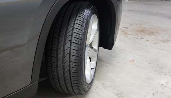 BMW-X1-2012