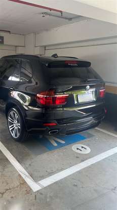 BMW-X5-2010