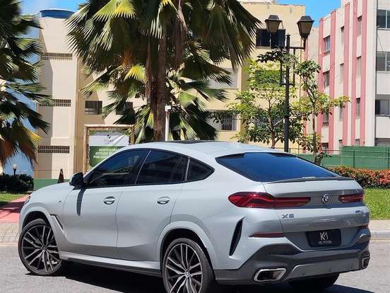 BMW-X6-3.0 TWINPOWER GASOLINA XDRIVE40I M SPORT AUTOMÁTICO BMW-X6-2024
