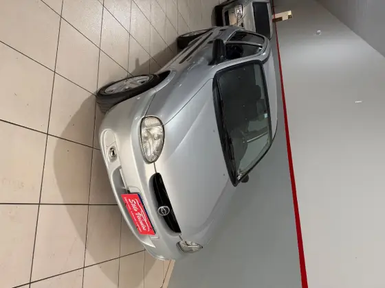 CHEVROLET CORSA 1.0 MPFI CLASSIC SEDAN SPIRIT 8V FLEX 4P MANUAL