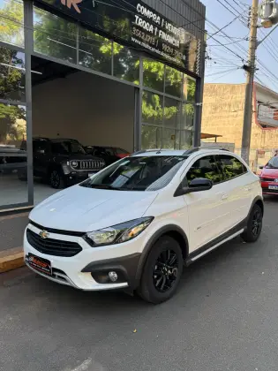 CHEVROLET ONIX 1.4 MPFI ACTIV 8V FLEX 4P AUTOMÁTICO