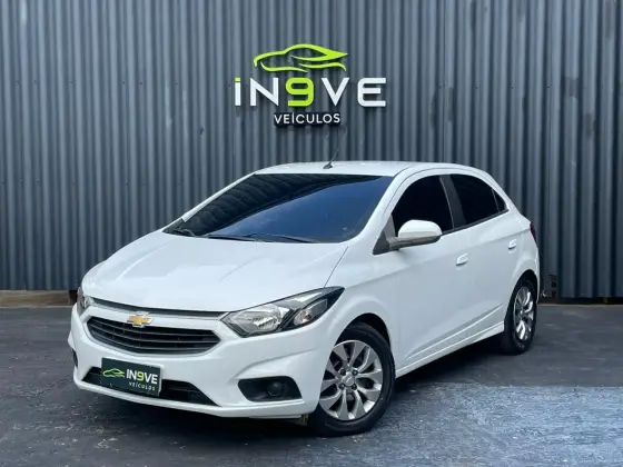 CHEVROLET ONIX 1.4 MPFI LT 8V FLEX 4P MANUAL