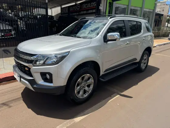 CHEVROLET TRAILBLAZER 2.8 PREMIER 4X4 16V TURBO DIESEL 4P AUTOMÁTICO CHEVROLET TRAILBLAZER 2.8 PREMIER 4X4 16V TURBO DIESEL 4P AUTOMÁTICO