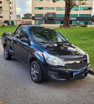 CHEVROLET-MONTANA-2015