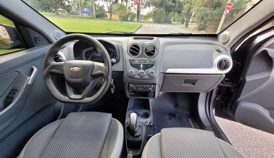 CHEVROLET-MONTANA-2015