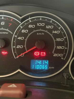 CHEVROLET-PRISMA-2012