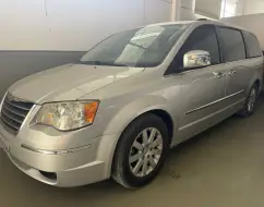 CHRYSLER TOWN & COUNTRY 3.8 LIMITED V6 12V GASOLINA 4P AUTOMÁTICO CHRYSLER TOWN & COUNTRY 3.8 LIMITED V6 12V GASOLINA 4P AUTOMÁTICO