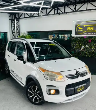 CITROËN AIRCROSS 1.6 GLX 16V FLEX 4P AUTOMÁTICO CITROËN AIRCROSS 1.6 GLX 16V FLEX 4P AUTOMÁTICO