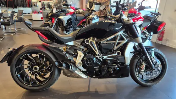 DUCATI XDIAVEL S 