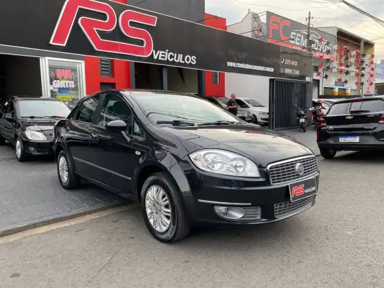 FIAT LINEA 1.8 ESSENCE 16V FLEX 4P MANUAL