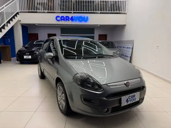 FIAT PUNTO 1.6 ESSENCE 16V FLEX 4P MANUAL