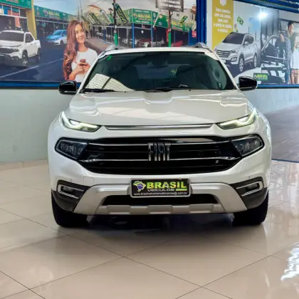 FIAT TORO 2.0 16V TURBO DIESEL VOLCANO 4WD AT9 FIAT TORO 2.0 16V TURBO DIESEL VOLCANO 4WD AT9