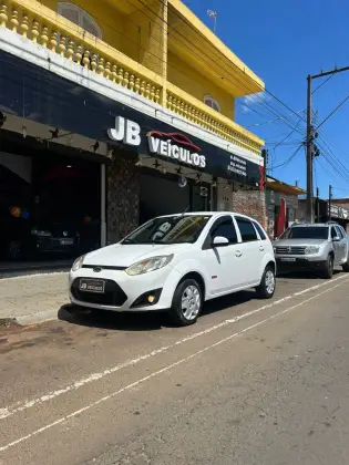 FORD FIESTA 1.6 MPI HATCH 8V FLEX 4P MANUAL