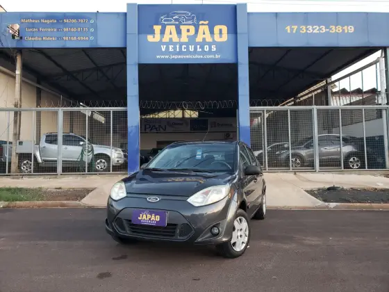 FORD FIESTA 1.6 ROCAM SEDAN 8V FLEX 4P MANUAL