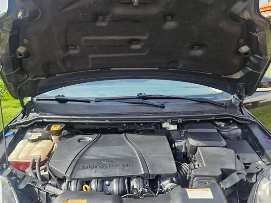 FORD-FOCUS-2.0 GLX SEDAN 16V FLEX 4P AUTOMÁTICO FORD-FOCUS-2010