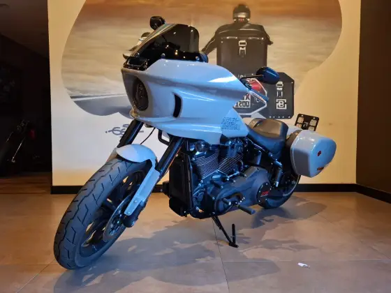 HARLEY-DAVIDSON LOW RIDER ST HARLEY-DAVIDSON LOW RIDER ST