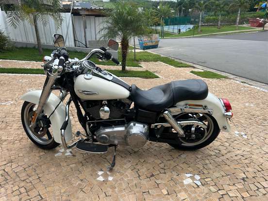 HARLEY-DAVIDSON-DYNA SWITCHBACK-2013