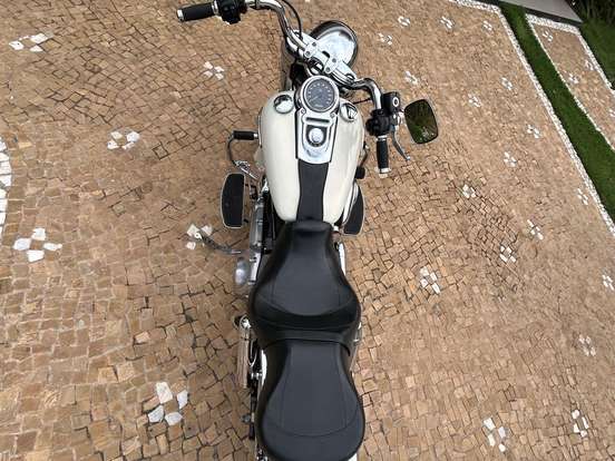 HARLEY-DAVIDSON-DYNA SWITCHBACK HARLEY-DAVIDSON-DYNA SWITCHBACK-2013