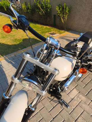 HARLEY-DAVIDSON-SOFTAIL BREAKOUT-2016