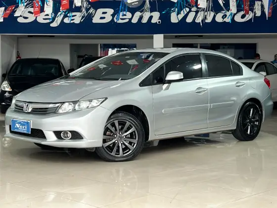HONDA CIVIC 1.8 LXS 16V FLEX 4P AUTOMÁTICO