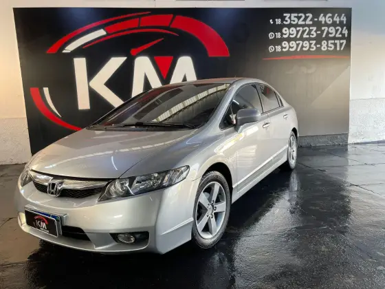 HONDA CIVIC 1.8 LXS 16V FLEX 4P AUTOMÁTICO