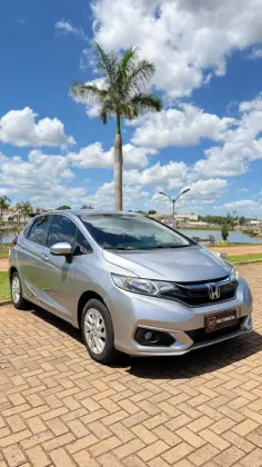 HONDA FIT 1.5 LX 16V FLEX 4P AUTOMÁTICO