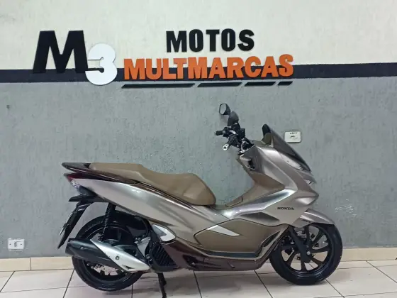 HONDA PCX DLX HONDA PCX DLX