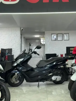 HONDA PCX 