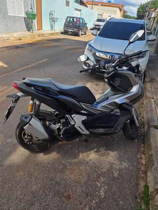 HONDA-ADV-2023