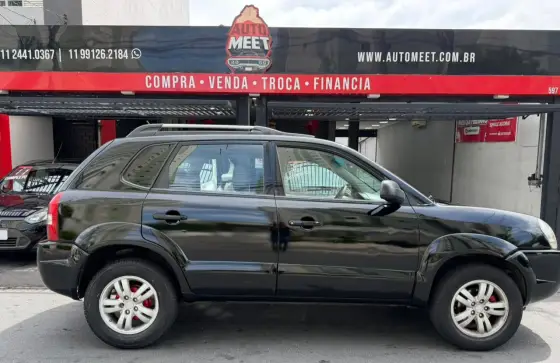 HYUNDAI TUCSON 2.0 MPFI GL 16V 142CV 2WD GASOLINA 4P AUTOMÁTICO HYUNDAI TUCSON 2.0 MPFI GL 16V 142CV 2WD GASOLINA 4P AUTOMÁTICO