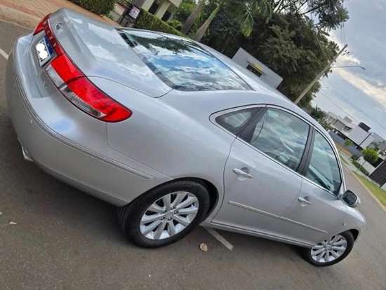 HYUNDAI-AZERA-2008